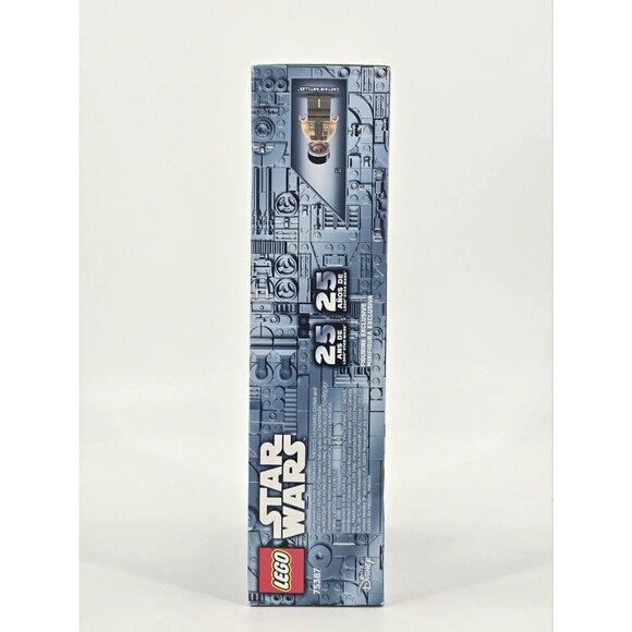 LEGO Star Wars Boarding the Tantive IV 75387 Exclusive 25th Anniversary Minifig - Picture 9 of 15